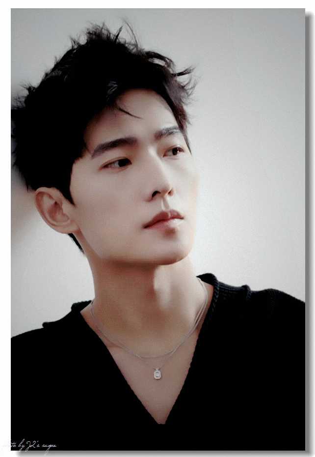 你觉得国内90后男明星中的神级颜值是谁?