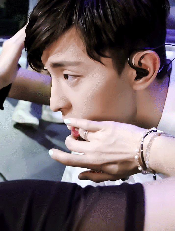 714_940竖版 竖屏gif 动态图 动图