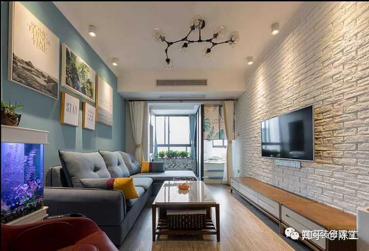 客餐厅无吊顶,无主灯,如何设计?