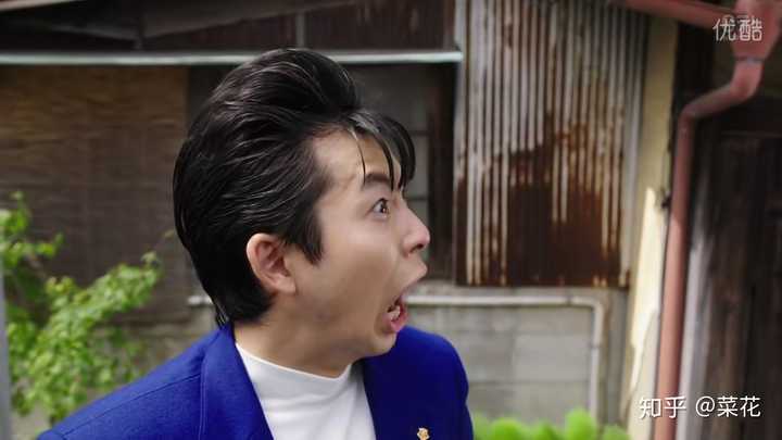 如何评价《我是大哥大》中贺来贤人饰演的三桥贵志?