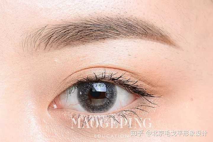 整张脸都很圆 化妆怎么化 知乎