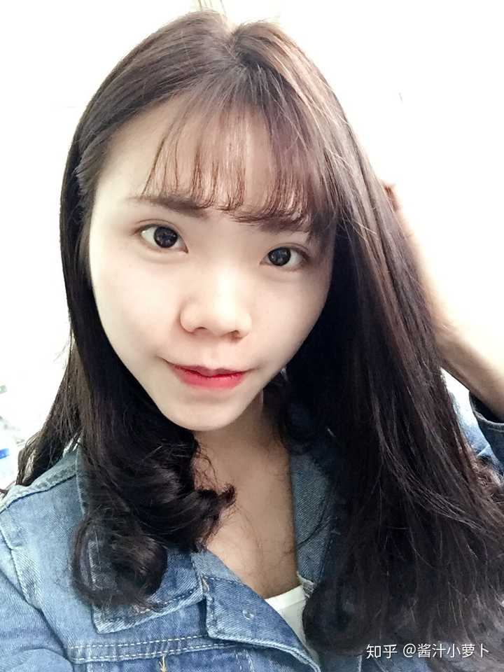 塌鼻子的女生留什么发型好看?