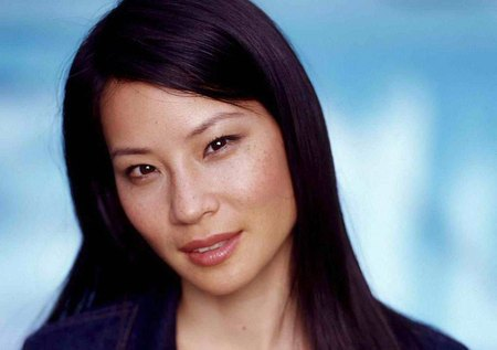 扎克伯格那么有钱为什么还找一个相貌很平庸的女人做老婆？