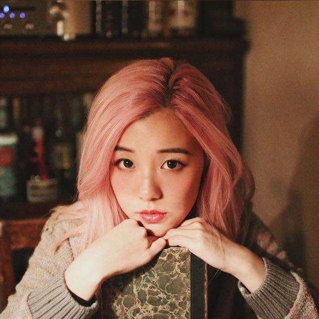 女朋友很漂亮是怎样的体验?