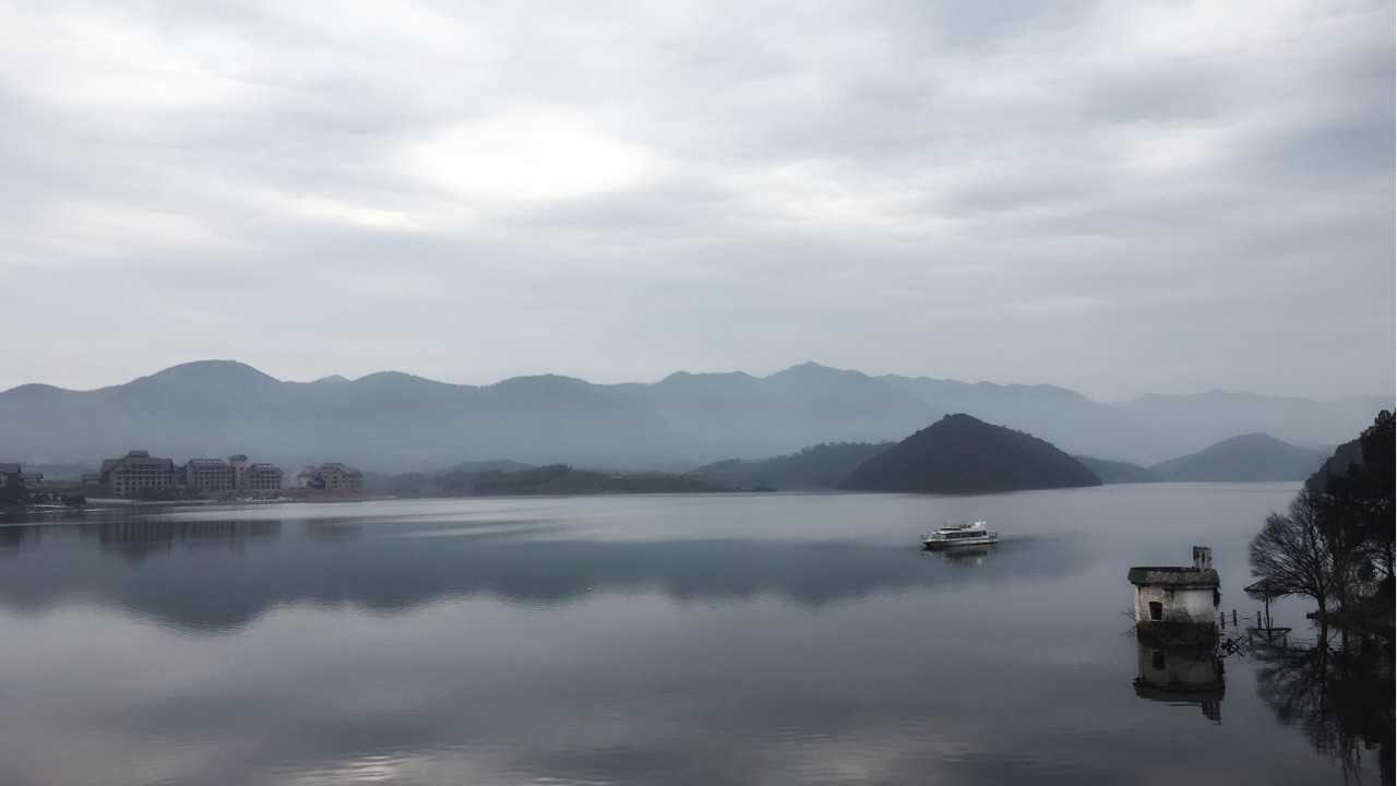 天青色等煙雨 顯示全部