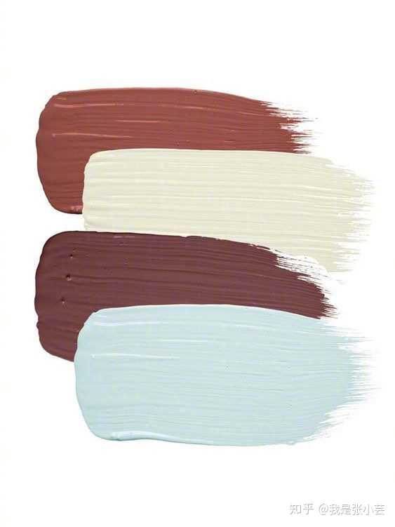 更舒适 棕色反差色 但更气质 关键看你的鞋子和其它饰品怎么配色啦!