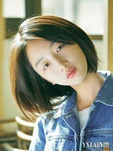 如何客观评价周冬雨的长相?