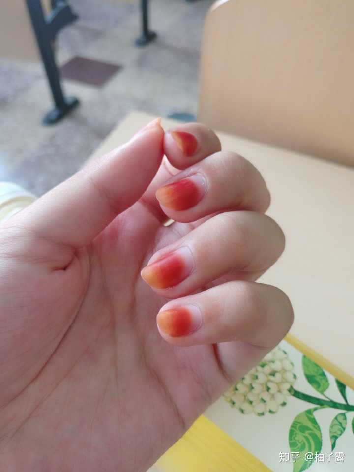 凤仙花染指甲是种什么体验?