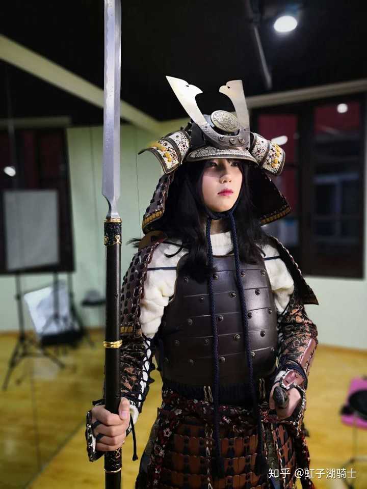 冷兵器时代,适合女性穿的盔甲都有哪些?