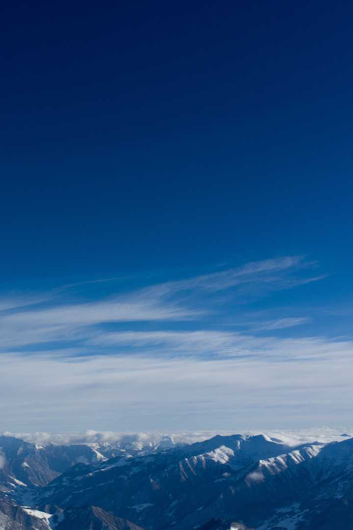 有哪些好看到爆炸的蓝色系壁纸