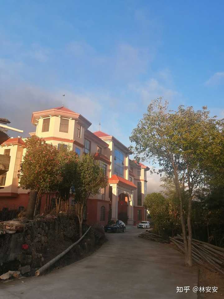 听说福建的农村很豪华，到底有多豪华？