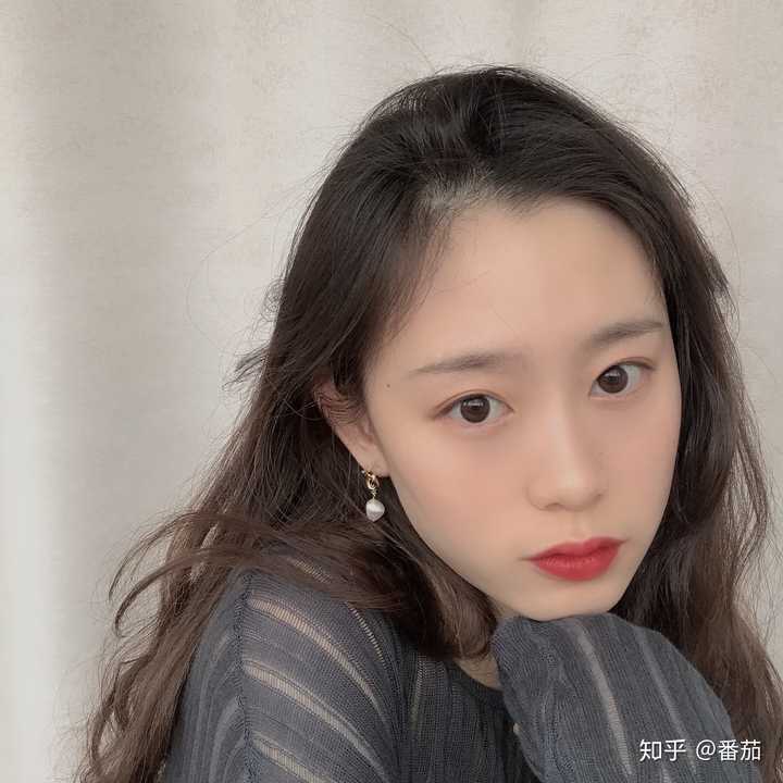如何才能拍出一张特别好看的自拍照?