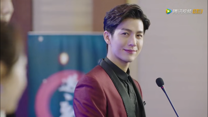 有谁和我一样最近迷push哥的笑容 ?