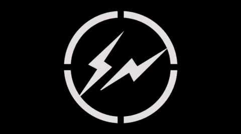 作为喜爱潮流文化的我当然是藤原浩老师的闪电了