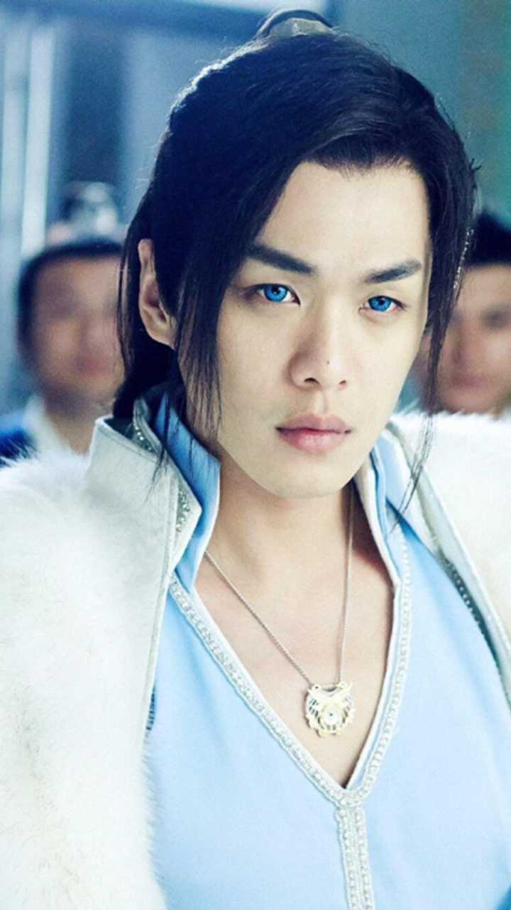 张若昀 九州天空城的时候还在想胡彦斌怎么也去演电视剧了 从此以后再