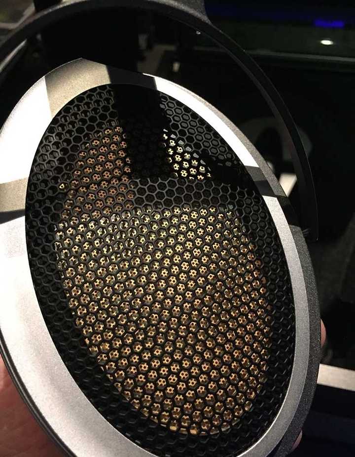 30 万以上的耳机,香格里拉比大奥 2 好听吗?