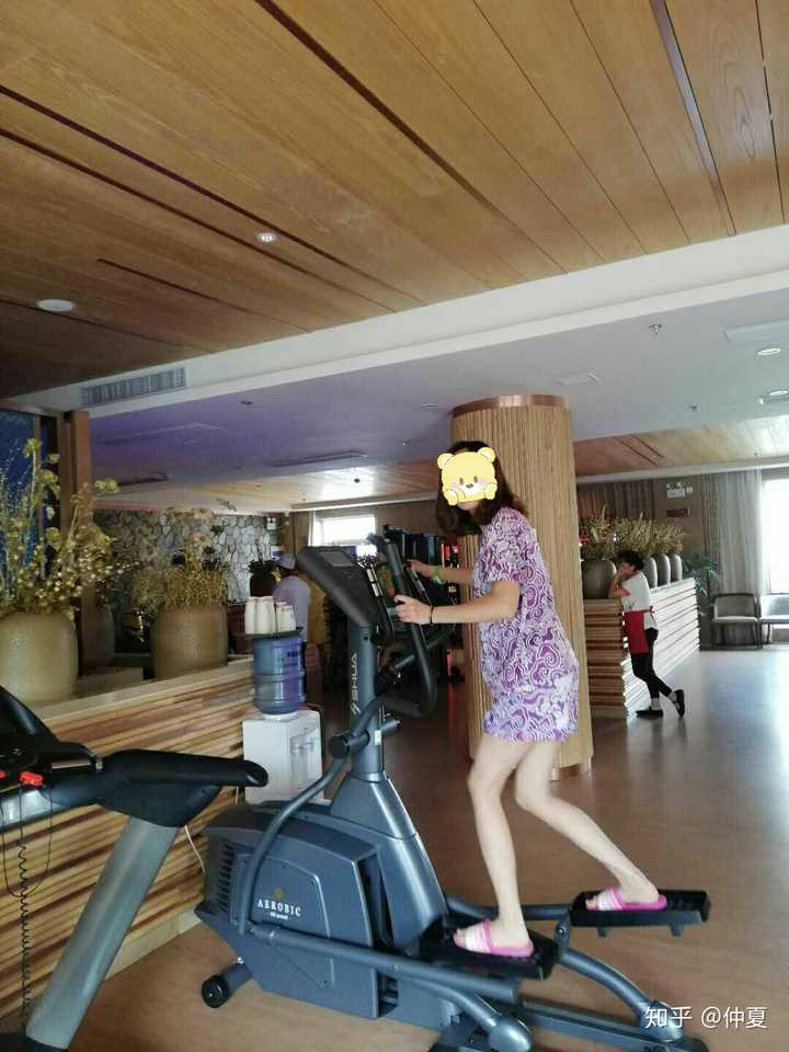 身高165cm的女生多少斤看起来苗条?