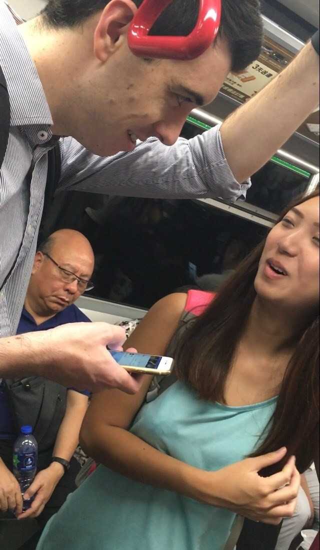 分享一些答案下某精德龟男的帅气洋爹