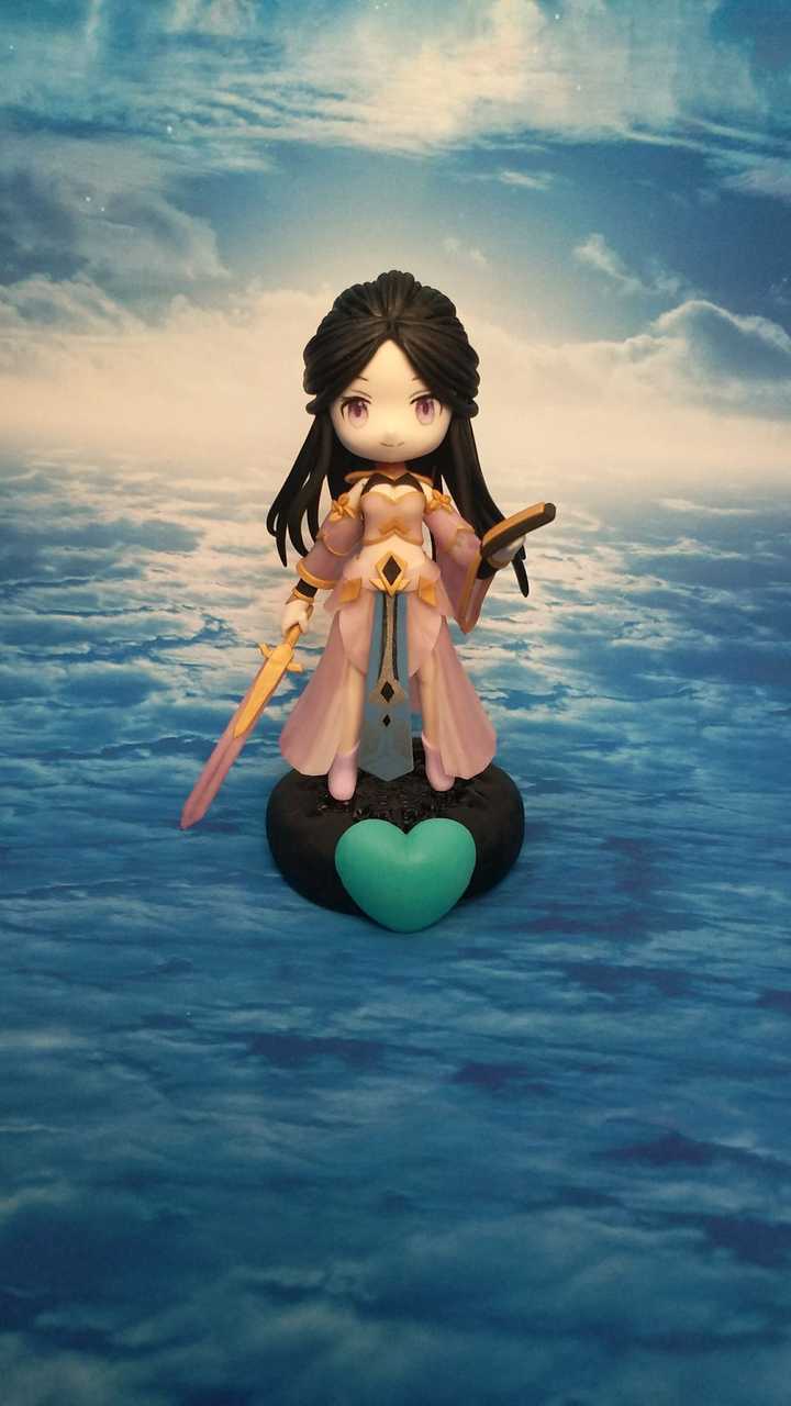 穷人怎么玩手办?