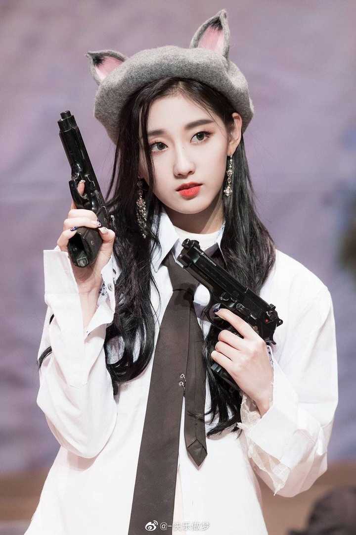 能安利一下中韩女爱豆吗,神仙颜值性格好的那种?