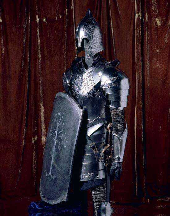 然而,这板甲如同道具一般,直接被兽人的短弓射.穿.了.