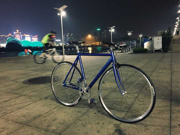 你为什么还在坚持骑死飞