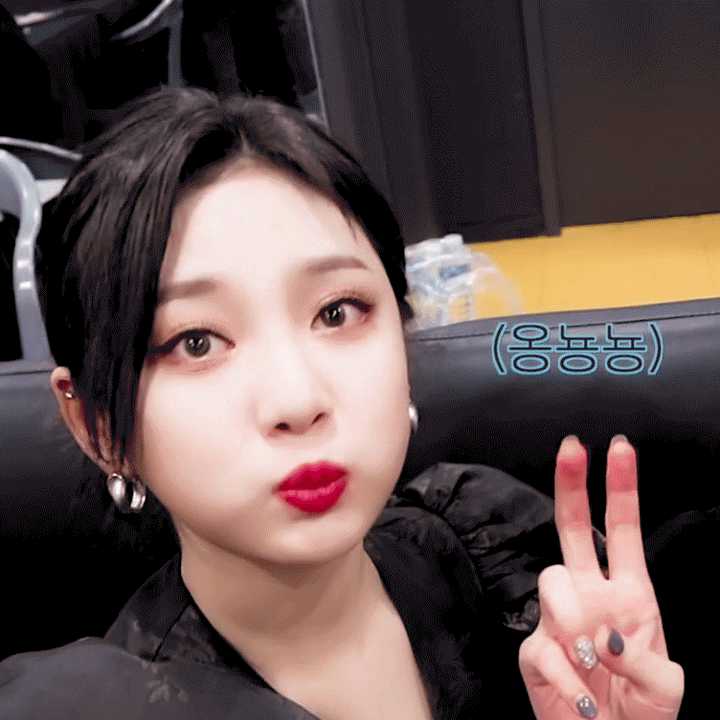 女娃里的宋雨琦和aespa里的宁宁谁的唱功更好?