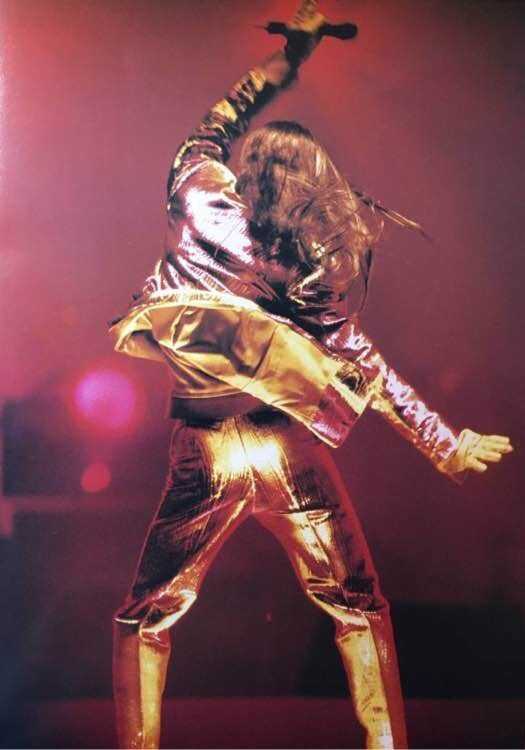 美人又不只是美女 提名张国荣 胸大(划掉)腿长腰细屁股翘(雾) 我是