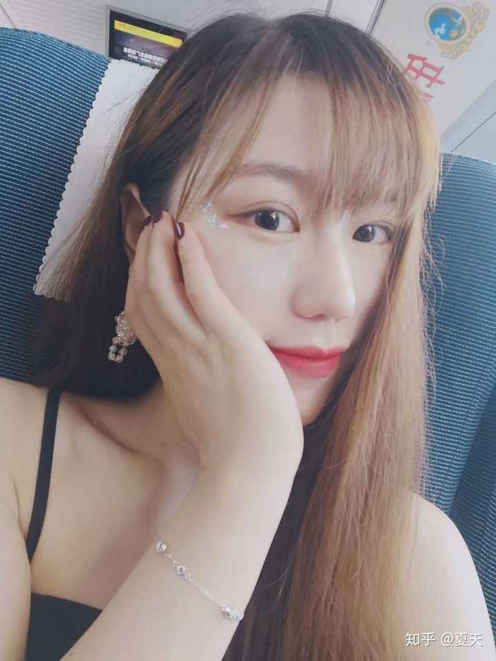 鼻子太挺拔有什么体验?