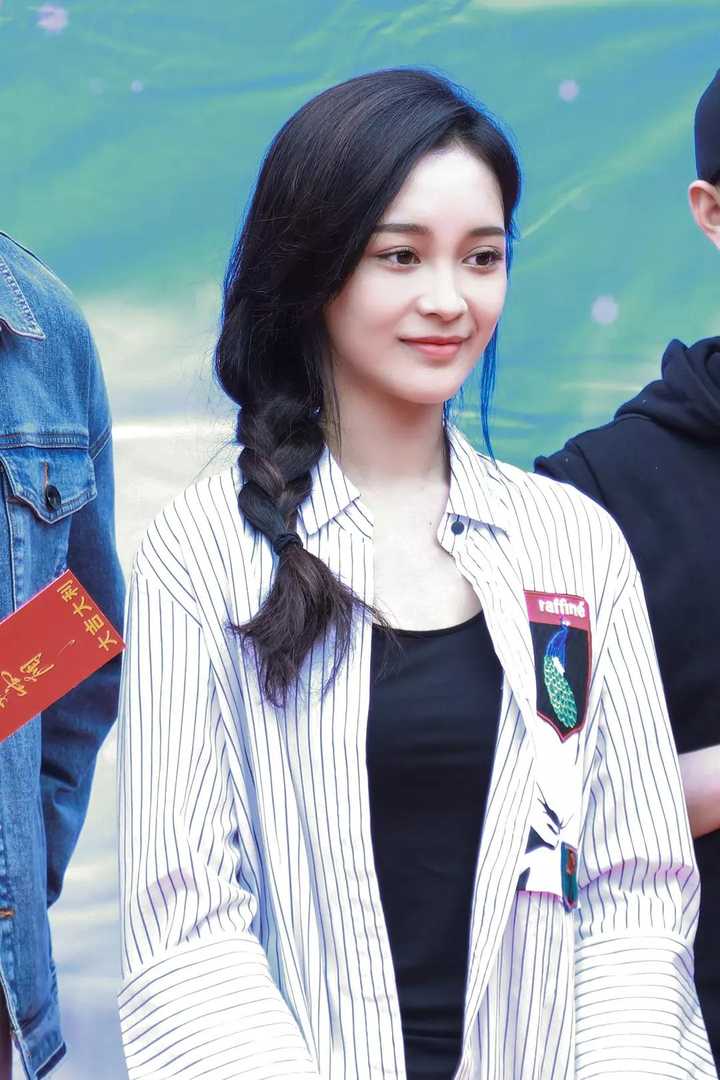 你最看好娱乐圈哪位95后00后小生小花?