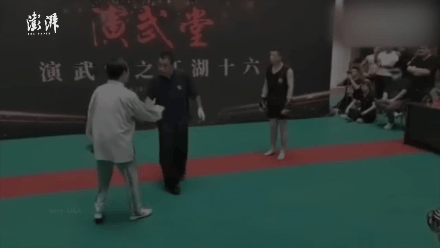 马保国年轻人不讲武德是什么梗