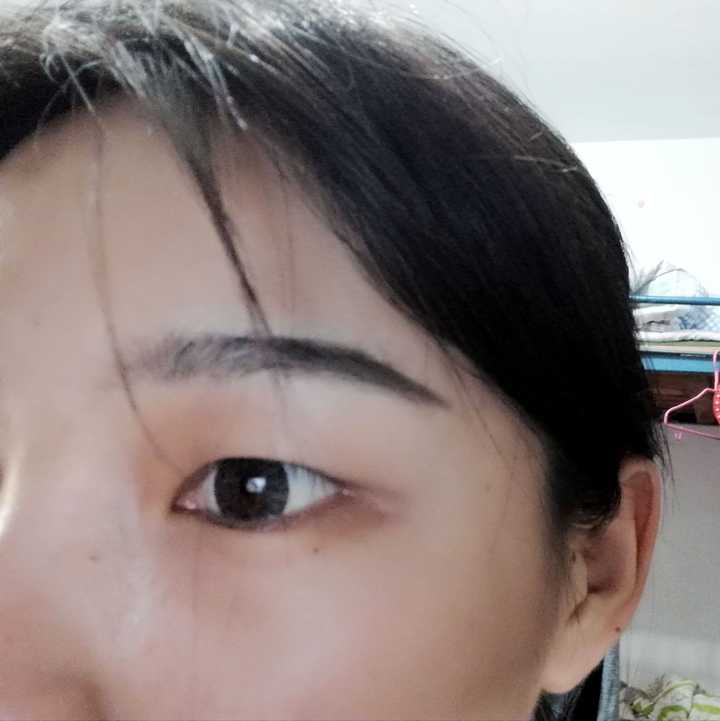 自带眼影是种什么样的感受?