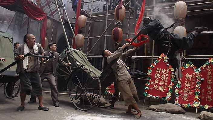 电影《十月围城》剧照