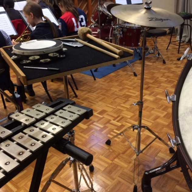 在乐队当三角铁手是一种怎样的体验?