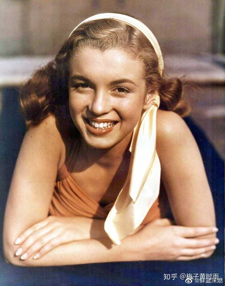 求一些玛丽莲·梦露(marilyn monroe)年轻时的美照? - 知乎