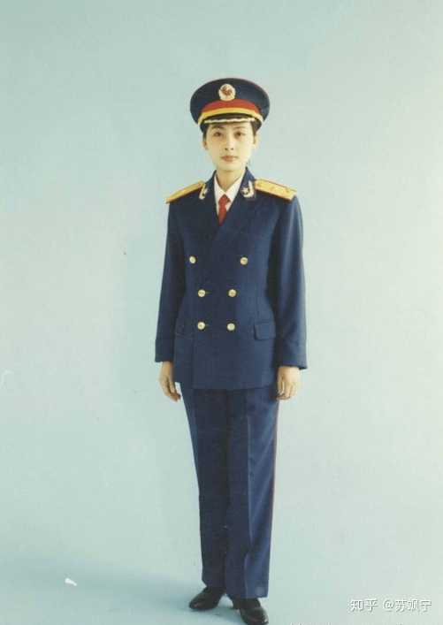 新中国军队有哪些帅气的军式礼服?