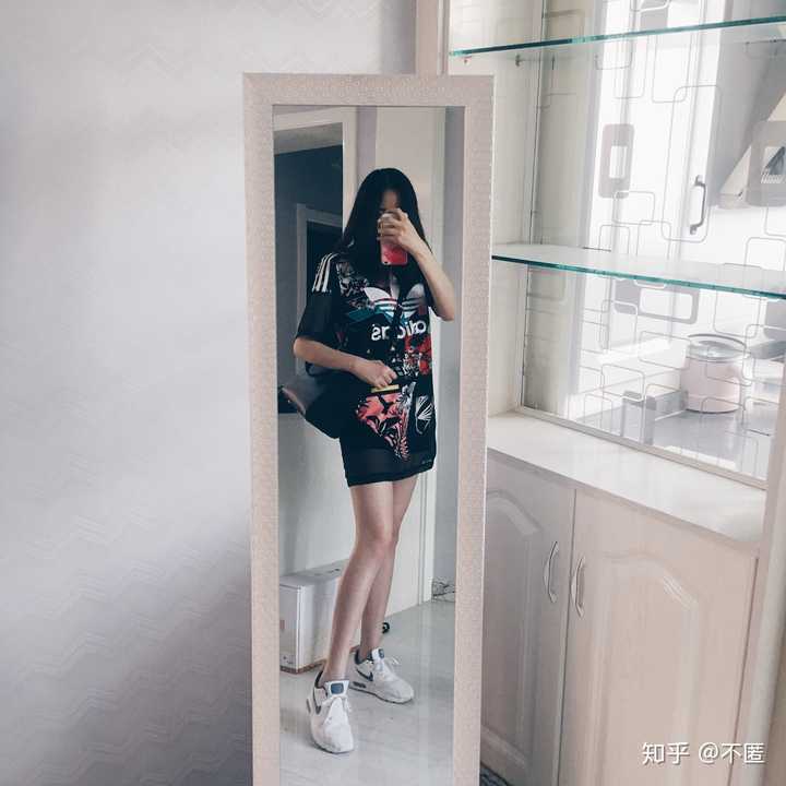 女生腿长是怎样的体验?