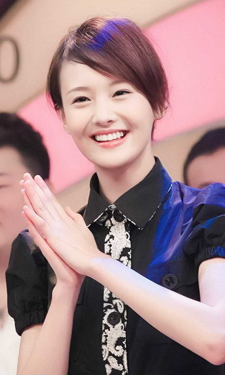 如何评价郑爽的长相