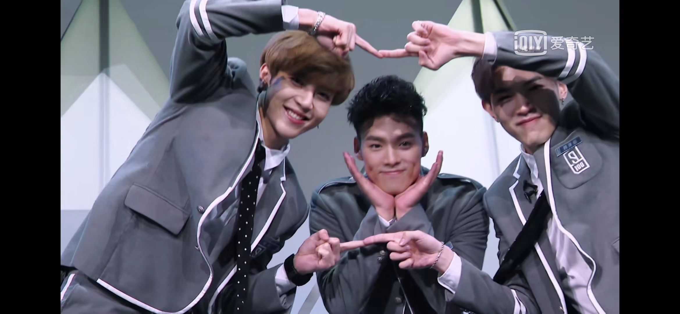 觉醒东方(cp向)=父母爱情(韩沐伯秦奋) 哥嫂爱情(靖佩瑶秦子墨) cp粉