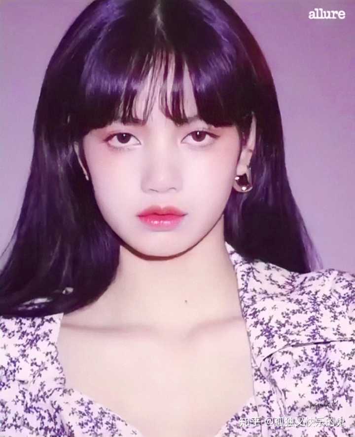 请问谁有lisa的美图可以分享一下吗?