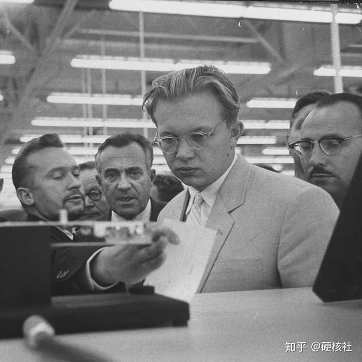 如何看待赫鲁晓夫之子在美国去世 死于头部枪伤 牧城的回答 知乎