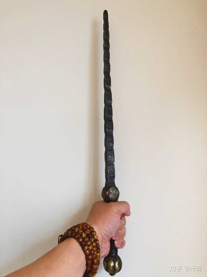 一寸长一寸强,用冷兵器搏杀的古人说了几百上千年的话,难道是扯淡?