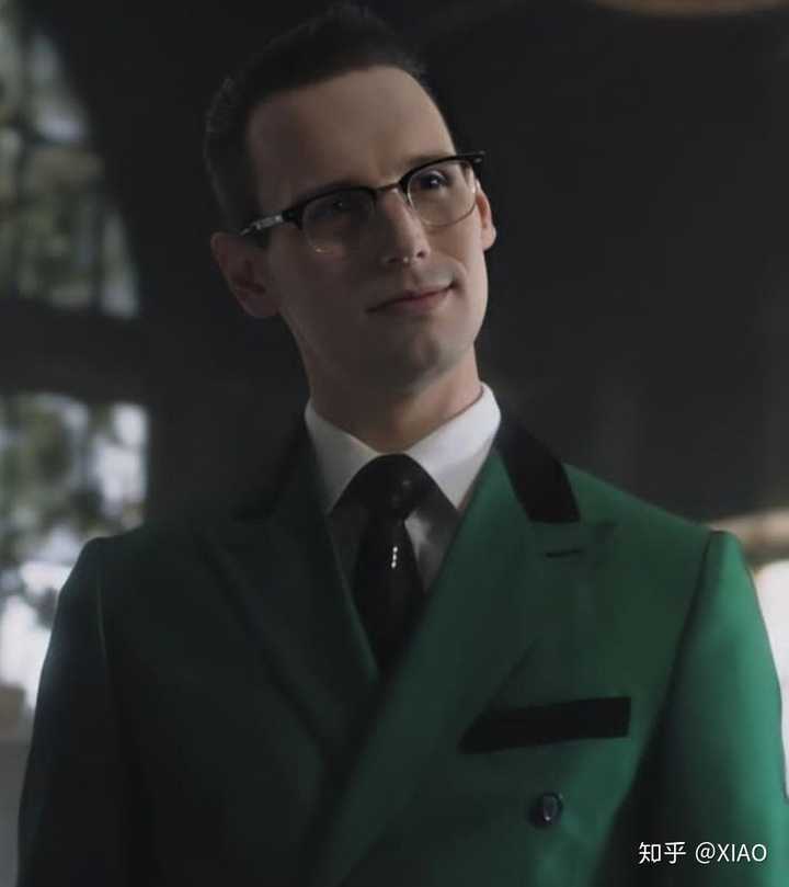 如何评价cory michael smith扮演的the riddler edward nygma?