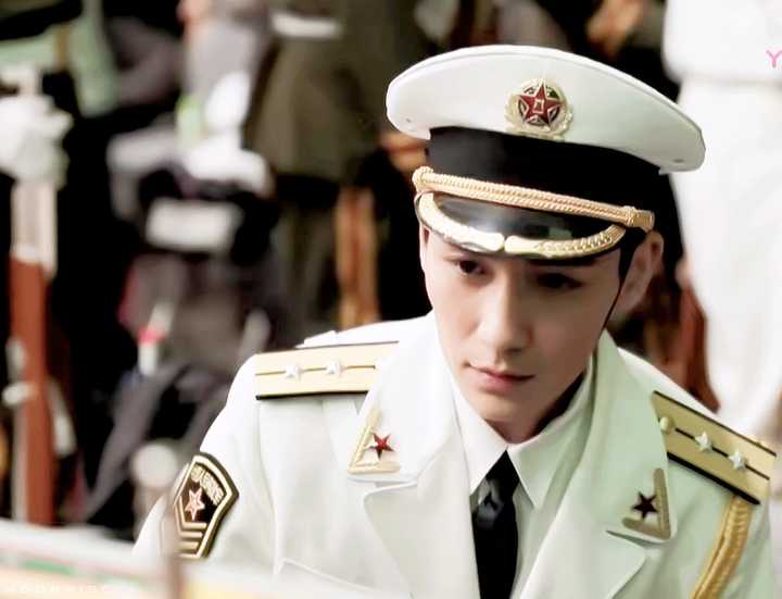 为什么很多男生喜欢朱一龙?不是说男生怎么样,就是有点好奇.