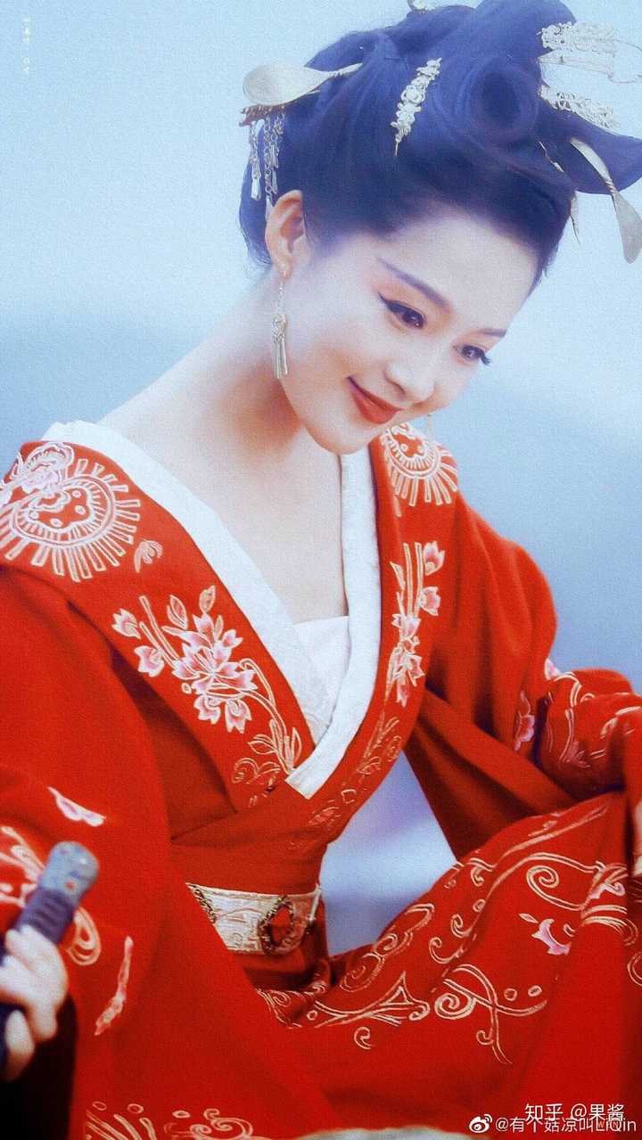 哪个女演员比较适合演绝色但狠毒的林仙儿? - 知乎