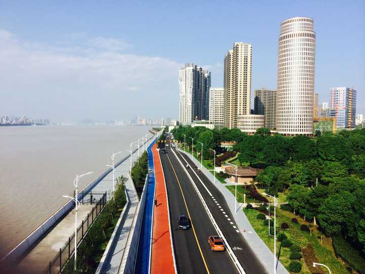 8.滨江闻涛路