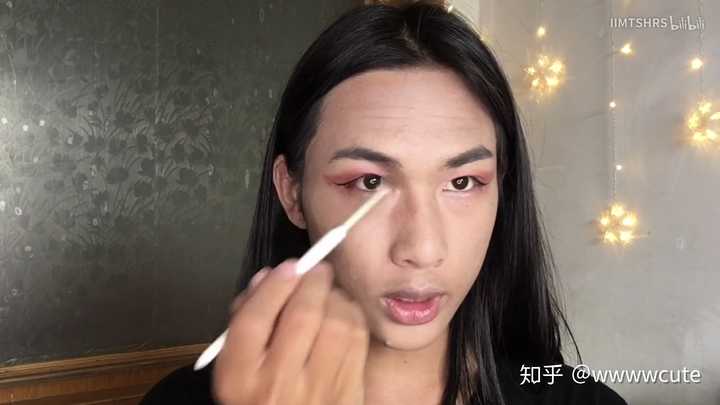 对于b站up主reveon肖宁有些什么看法?