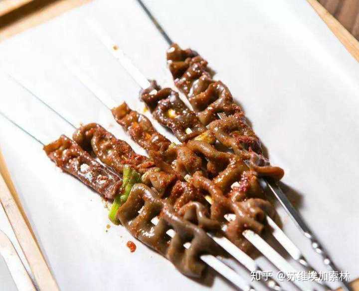 烤猴子(知了幼虫)