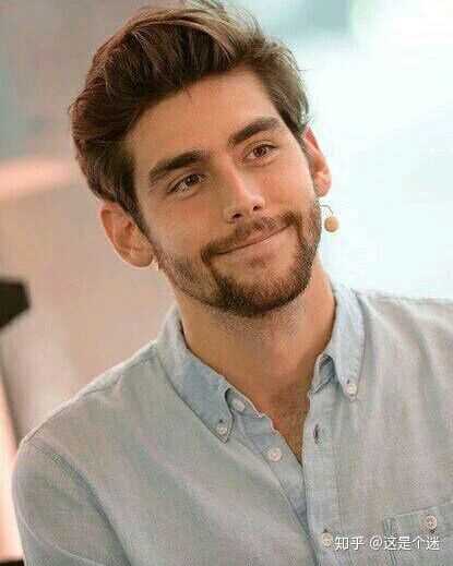 如何评价西班牙歌手09lvarosoler