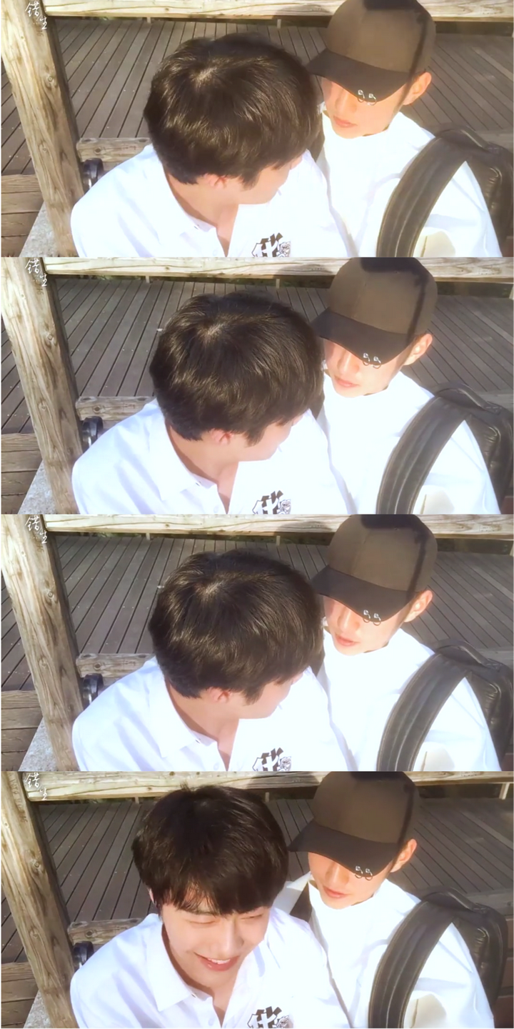 在看的时候 姚望突然凑上去 想kiss 但是 杨业明吓了一跳 往后撤了一